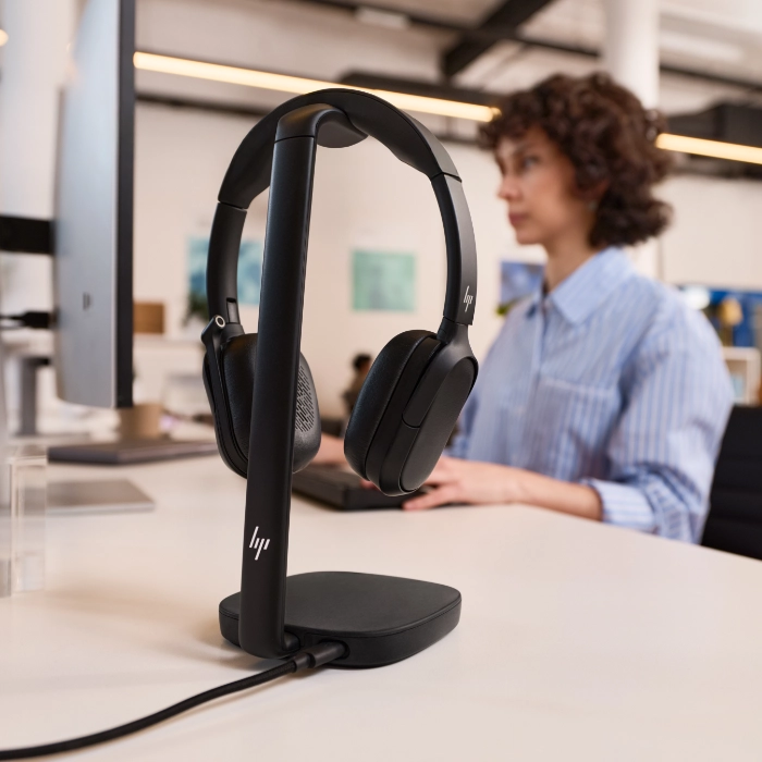 HP Poly Focus 625 Stereo Bluetooth Headset w/ Charging Stand